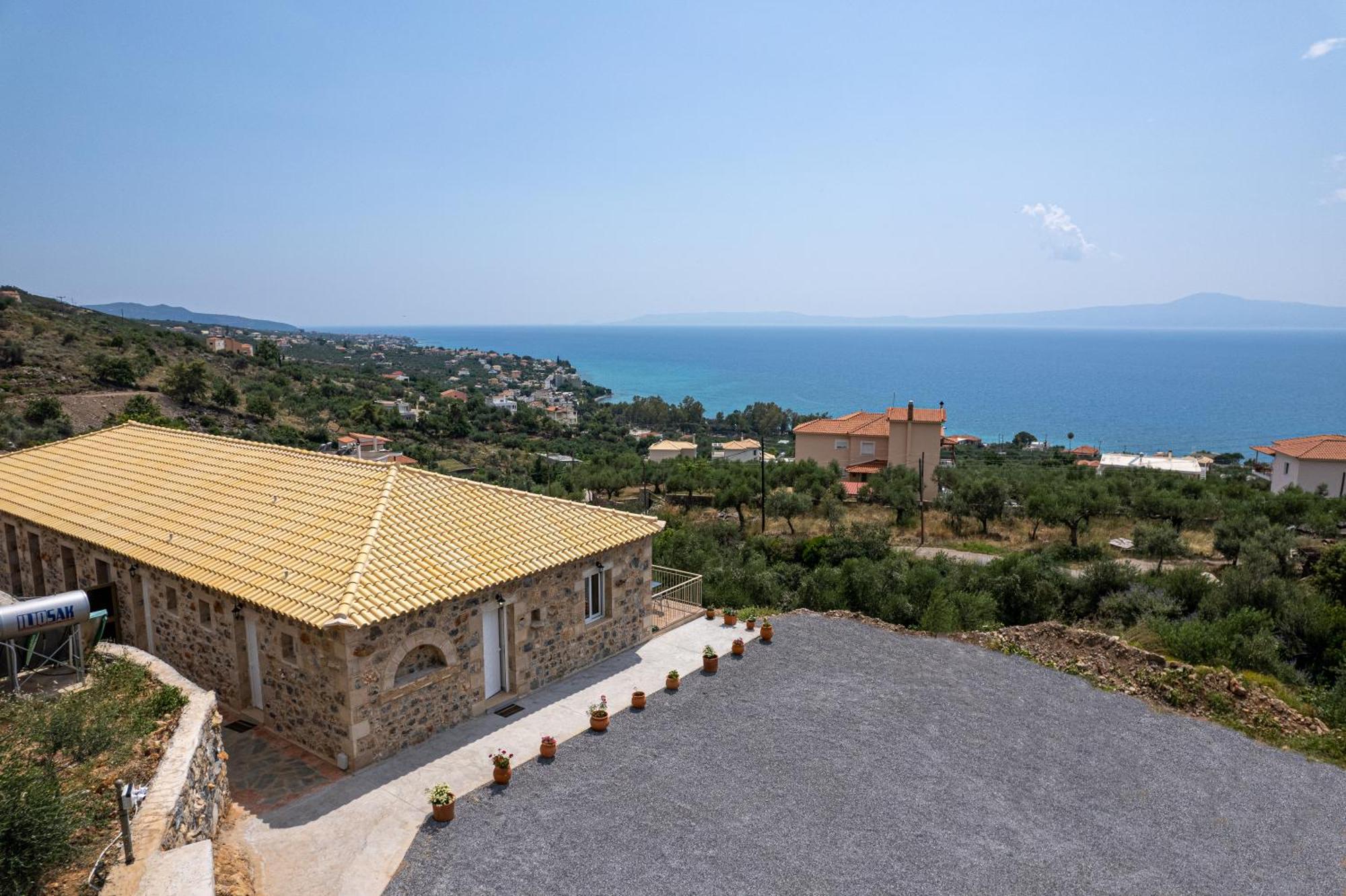 Lithino Rooms Kalamata Exterior foto
