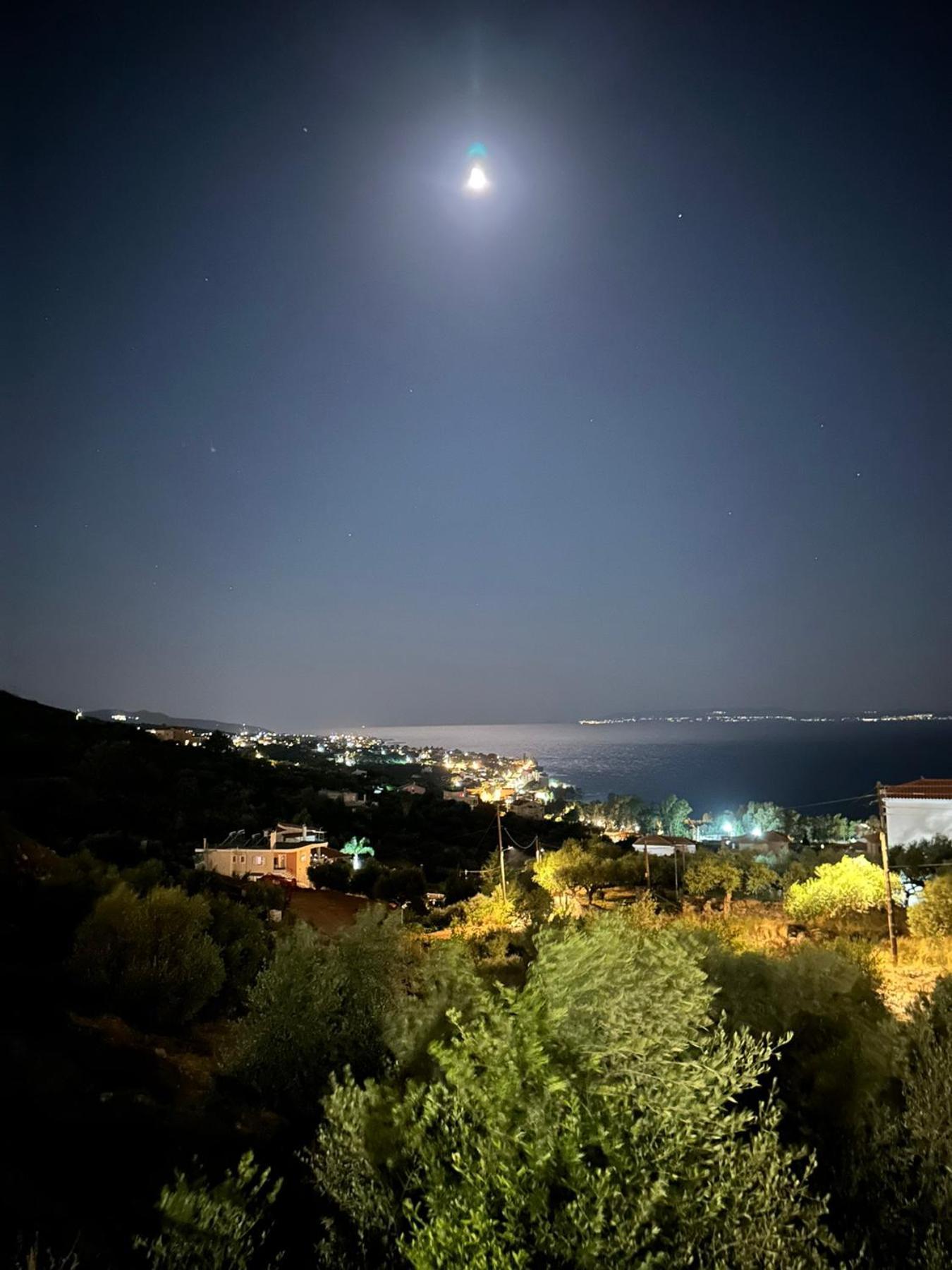 Lithino Rooms Kalamata Exterior foto